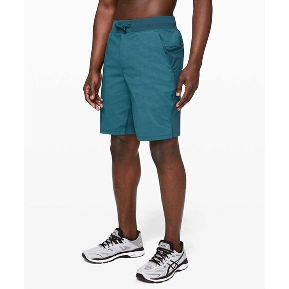 Mens Lululemon T.H.E. Short 9 - Picture 1 of 7